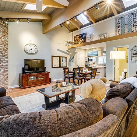 Tahoe Condo About 1 Mi To Diamond Peak Ski Resort! 인크라인 빌리지 외부 사진
