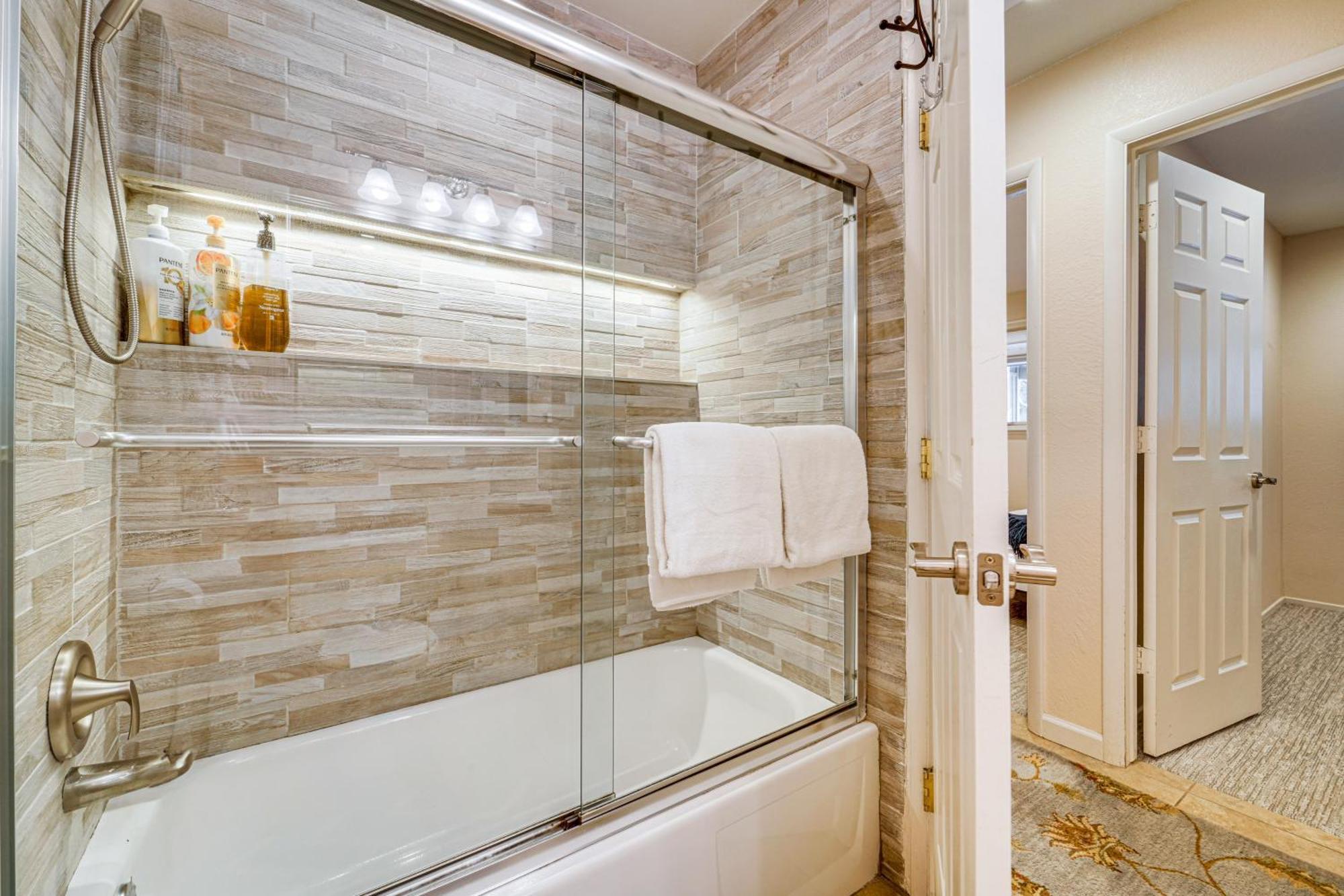 Tahoe Condo About 1 Mi To Diamond Peak Ski Resort! 인크라인 빌리지 외부 사진