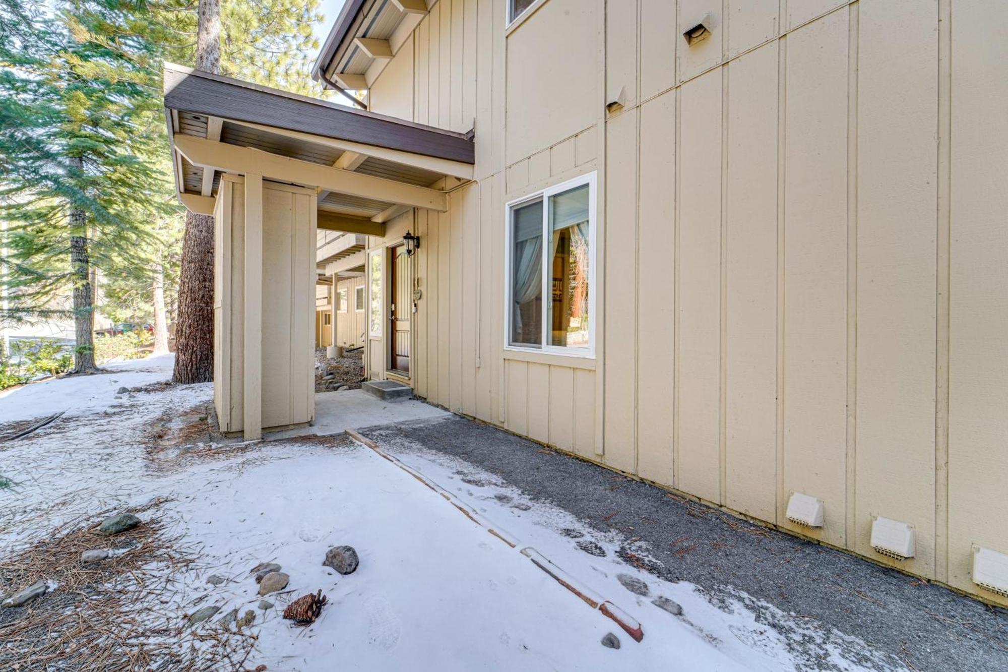 Tahoe Condo About 1 Mi To Diamond Peak Ski Resort! 인크라인 빌리지 외부 사진