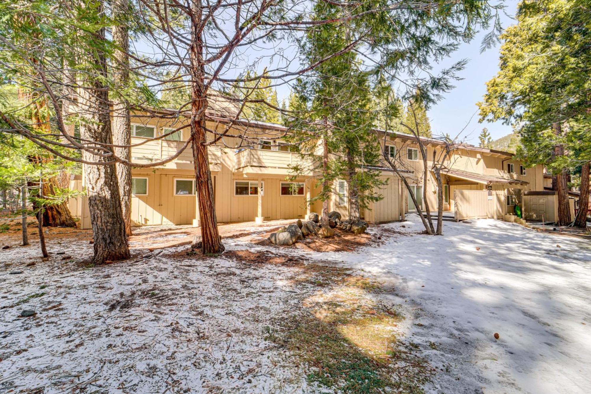 Tahoe Condo About 1 Mi To Diamond Peak Ski Resort! 인크라인 빌리지 외부 사진